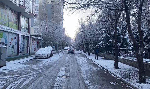 Patnos beyaza büründü