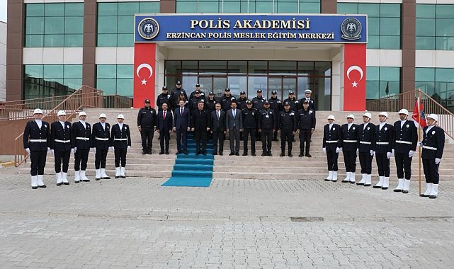 Polis adaylarına "Aile İçi İletişim" konulu seminer verildi