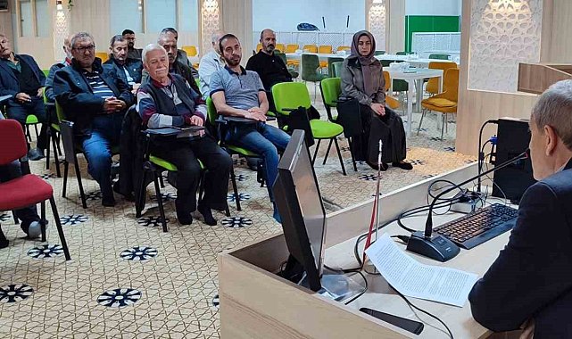 Prof. Dr. Törenek: "Sezai Karakoç bir çeşit mesnevi yazarıdır"