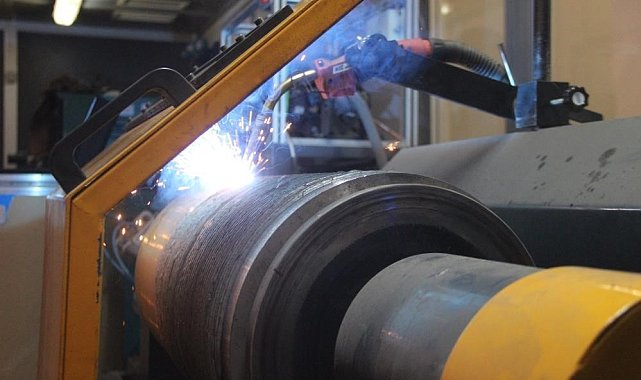 Sanayi üretimi yıllık yüzde 4 arttı