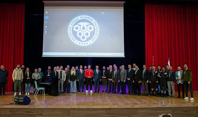 Spor müsabakalarında kupa ve madalyalar sahiplerini buldu