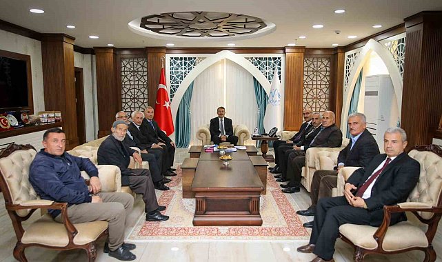 Vali Ali Çelik, Çukurca heyetini ağırladı