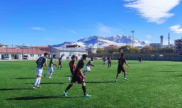 Van 1. Amatör Ligi karşılaşmaları devam ediyor