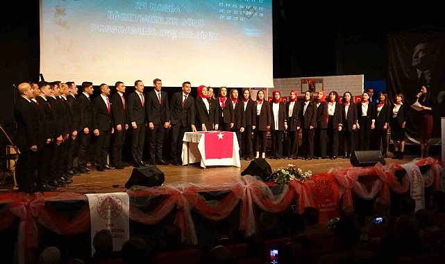 Van'da "24 Kasım Öğretmenler Günü" kutlandı