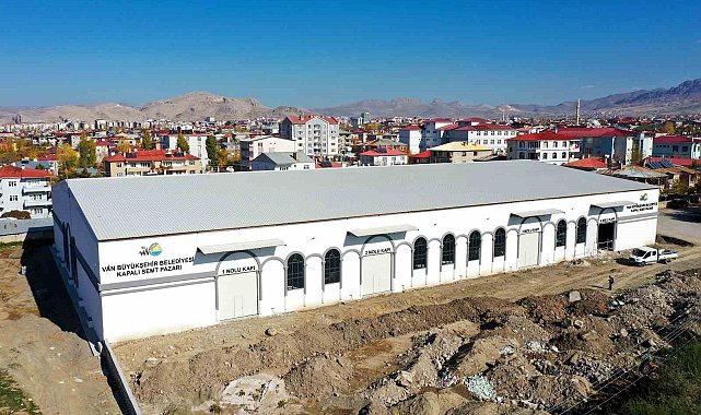 Van'ın ilk kapalı semt pazarları tamamlanıyor
