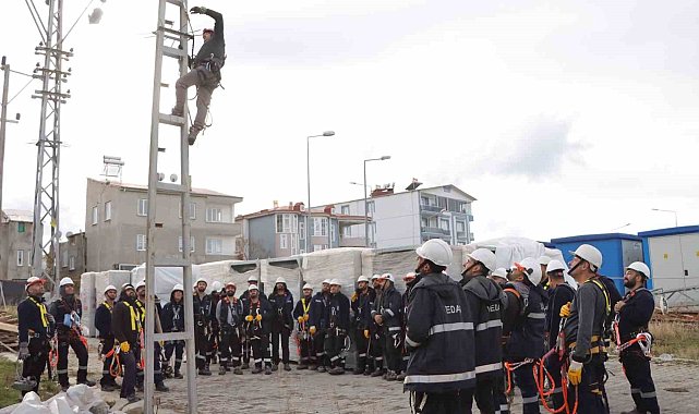 VEDAŞ'tan saha personeline güvenli çalışma eğitimi