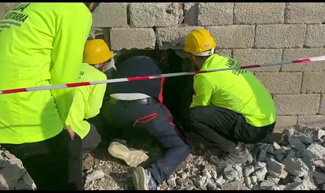 Yüksekova'da gerçeği aratmayan deprem tatbikatı