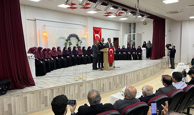 Adilcevaz'da 24 hafız için hafızlık icazet merasimi düzenlendi