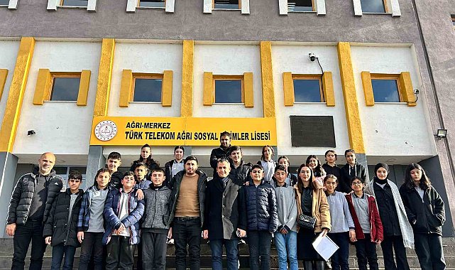 Ağrı'da ortaokul öğrencileri liseleri tanıdı