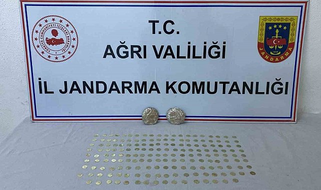 Ağrı'da tarihi eser kaçakçılığına operasyon: 170 sikke ele geçirildi