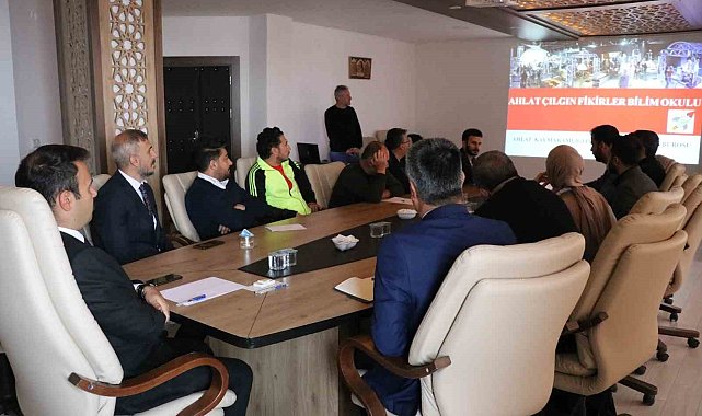 Ahlat'ta "Çılgın Fikirler Bilim Okulu" projesi