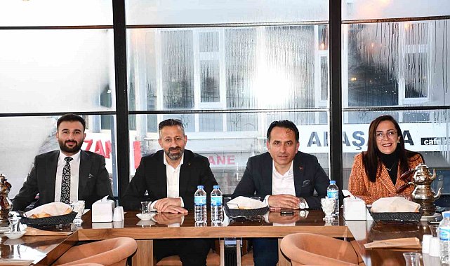 AK Parti Ardahan İl Başkanı Yılmaz, basın mensuplarıyla bir araya geldi