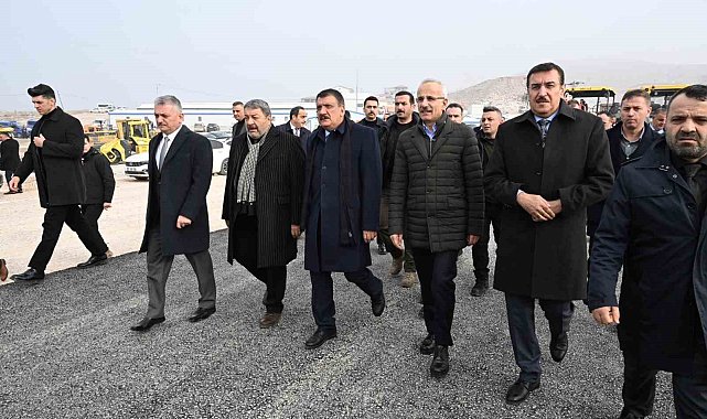 Bakan Uraloğlu: "Depremden etkilenen yollar için 2023'de 6,3 milyar TL harcandı"