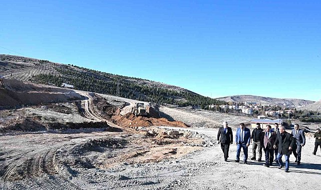 Başkan Gürkan, 310 geçici konut alanında inceleme yaptı