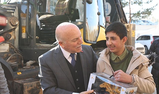 Başkan Sekmen Furkan'ın hayaline kayıtsız kalmadı