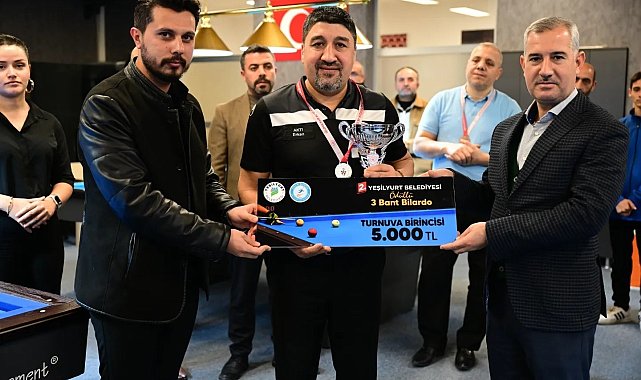 Bilardo Turnuvasında ödüller dağıtıldı