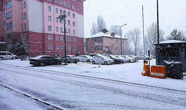 Bitlis'te kar yağışı
