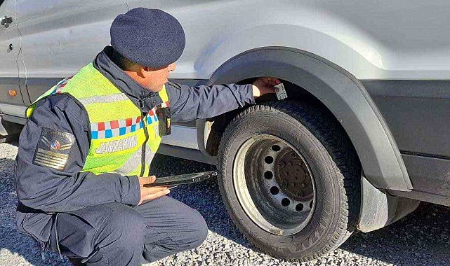 Bitlis'te kış lastiği uygulaması