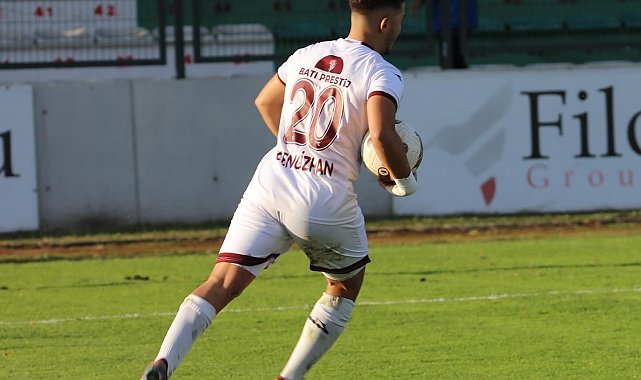 Cengizhan başarılı penaltıları ile takımını ayakta tutuyor