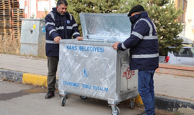 Çöp konteynerleri yenileniyor
