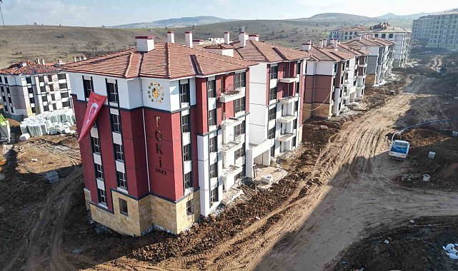 Depremzedeler konutlarına kavuşmak için artık gün sayıyor