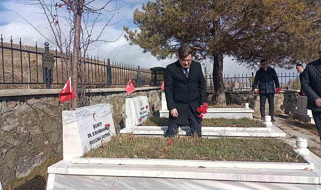 Dumlu şehitleri anıldı