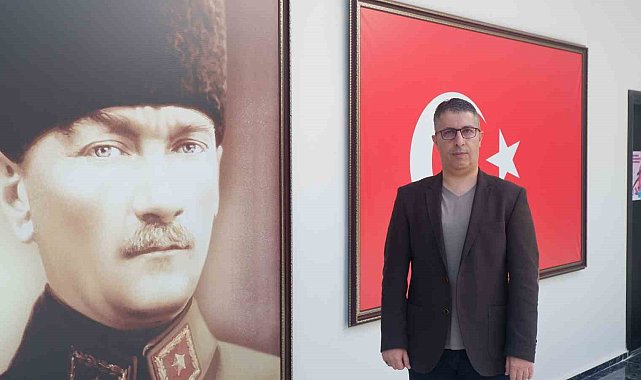 Eğilmez: "Tüm ülke olarak MİT'in yanında olmalıyız"