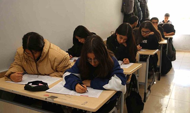 Elazığ Belediyesi, gençlere desteğini sürdürüyor