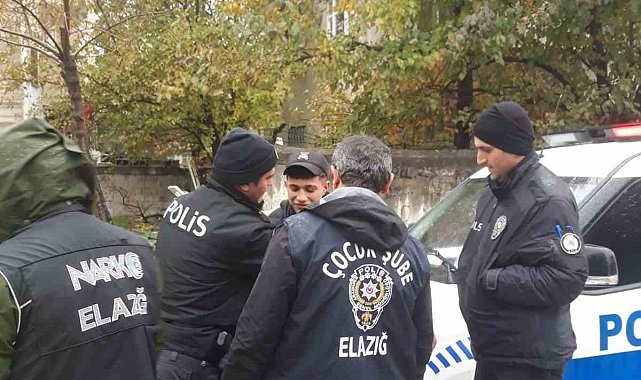 Elazığ polisi okul önlerinde kuş uçurtmuyor