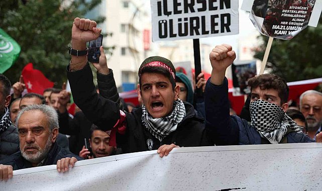 Elazığ'da binlerce kişi Filistin için yürüdü