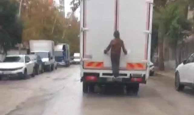 Elazığ'da çocukların tehlikeli yolculuğu kamerada