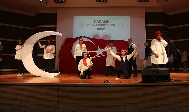 Engelliler "Sevgi varsa, engel yoktur" diyerek buluştu
