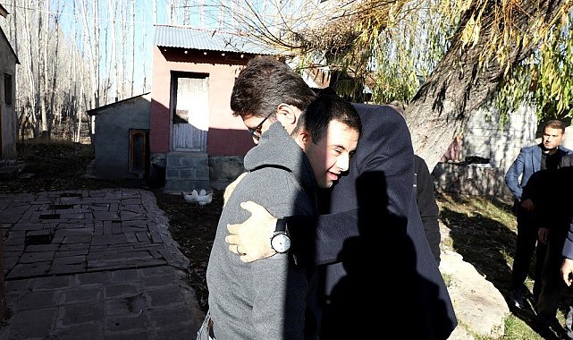 Erciş&#039;te Dünya Engelliler Günü&#039;nde ailelere ziyaret