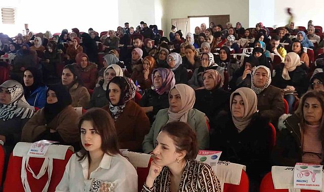 Erciş'te madde bağımlılığı eğitimi