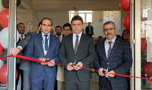 Hakkari'de bilim fuarı heyecanı