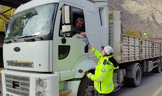 Hakkari'de kış lastiği uygulaması
