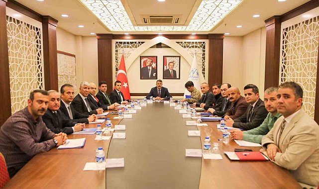 Hakkari'de taşınmaz malları değerlendirme toplantısı