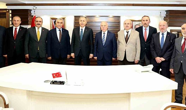 İçişleri Bakanı Yerlikaya Büyükşehir'i ziyaret etti
