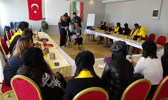 İranlılar sanatçı Ebi konseri için Van'a geldi