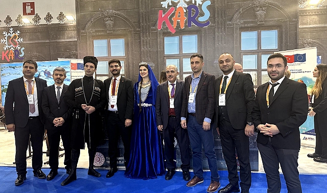 İzmir Fuarında Kars rüzgarı esti