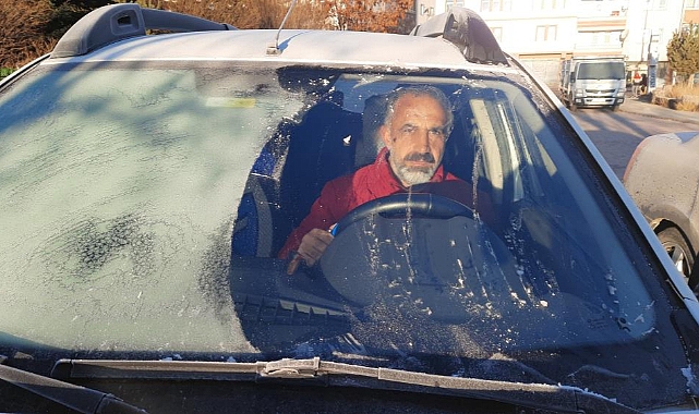 Kars kar yağmadan buz kesti