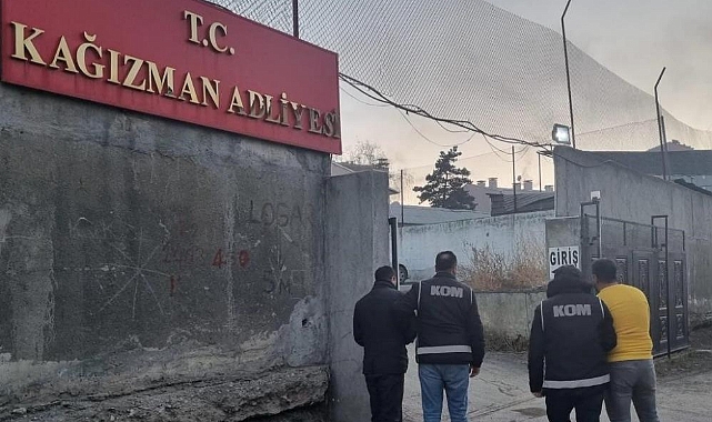 Kars'ta polis tefecilere darbe vurdu