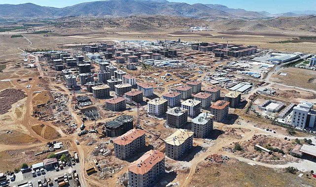 Malatya'da deprem konutları teslime hazırlanıyor