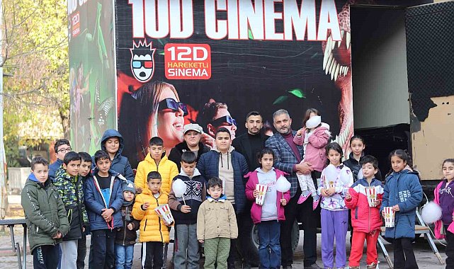 Malatya'da depremzede çocuklara 10 D sinema etkinliği