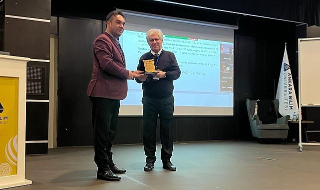 Matematikçi bilim insanları buluştu
