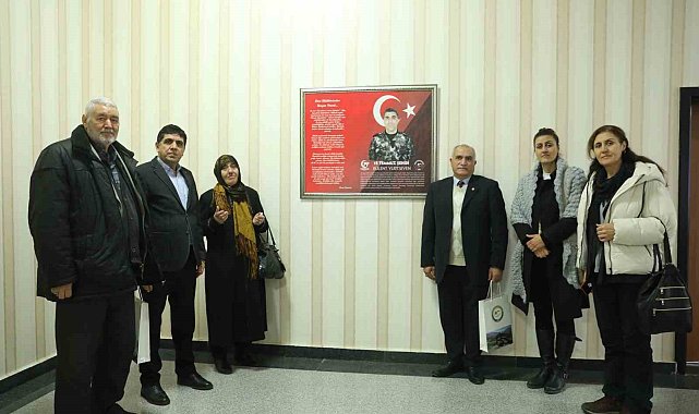 Şehit Bülent Yurtseven'in Ailesinden Rektör Alma'ya ziyaret
