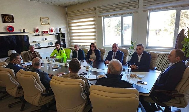 Tatvan'da "Trafik Güvenliği Tedbirleri" toplantısı yapıldı