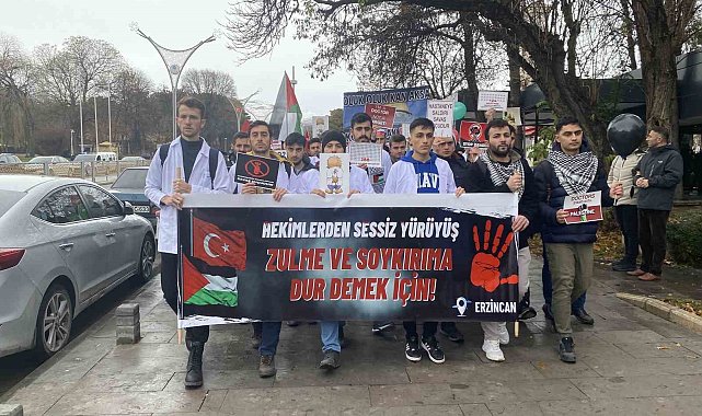 Tıp Fakültesi öğrencileri ve sağlık çalışanlarından 'sessiz yürüyüş'