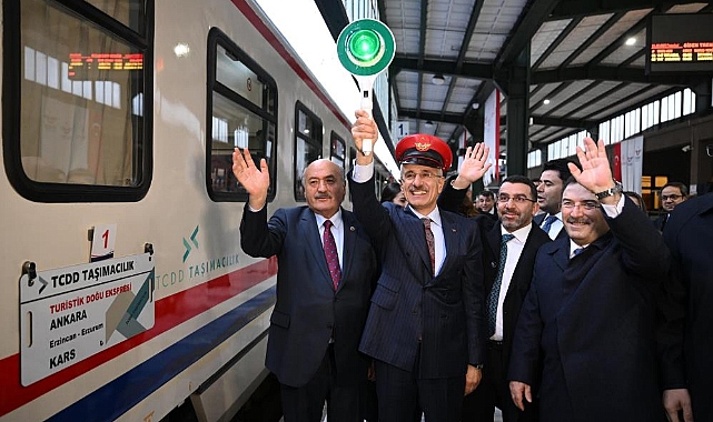Turistik Doğu Ekspresi yeni sezonun ilk yolculuğuna başladı