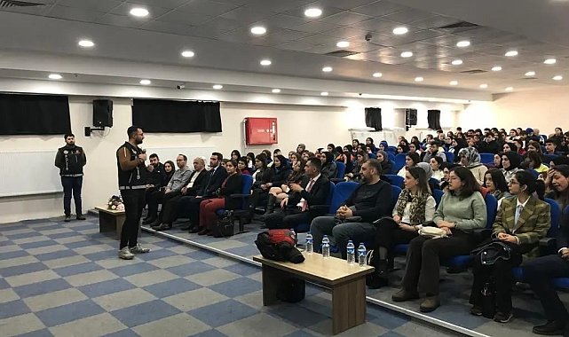 Üniversite öğrencilerine "Narkogençlik" eğitimi